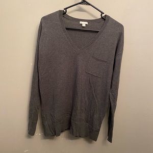 Gap Gray v-neck sweater